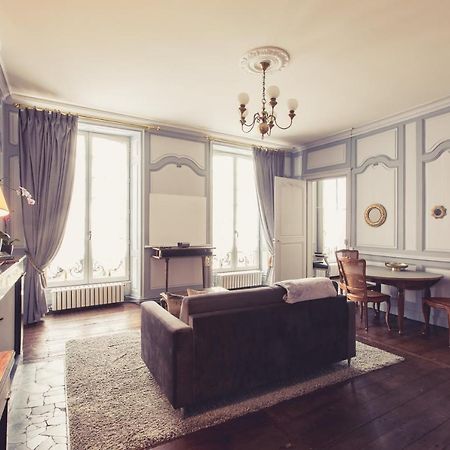La Maison de la Liberté Suite Jeanne Barret Poitiers Exterior foto