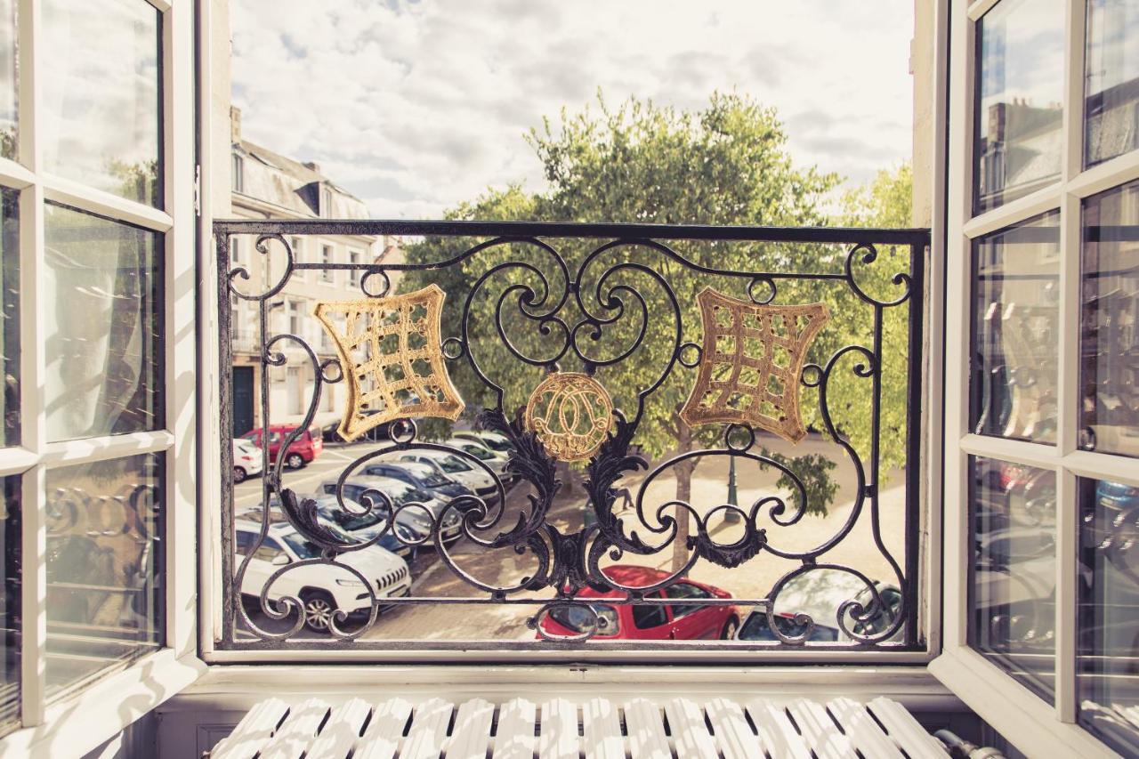 La Maison de la Liberté Suite Jeanne Barret Poitiers Exterior foto
